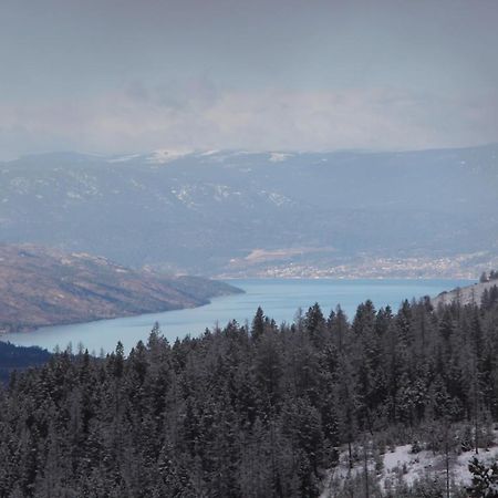 Wild Nature B&B Kelowna Exterior foto